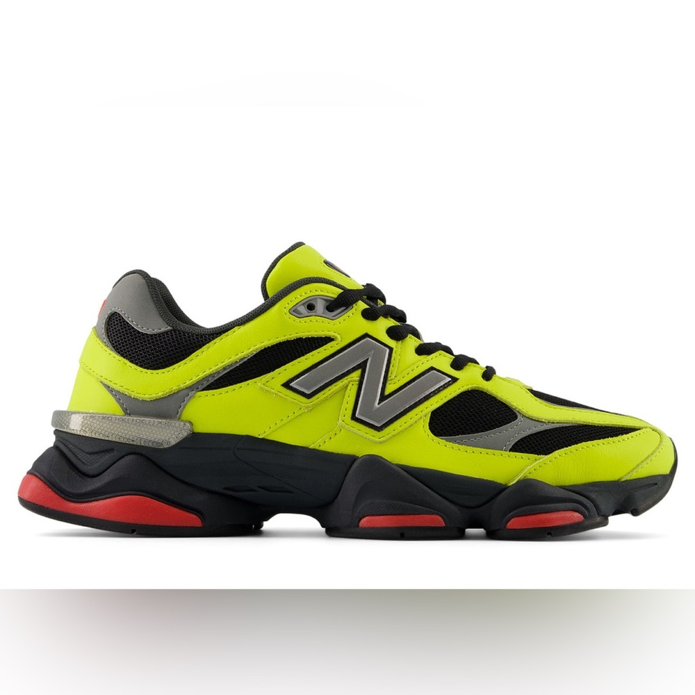 New Balance Lime Green and Black Sneakers